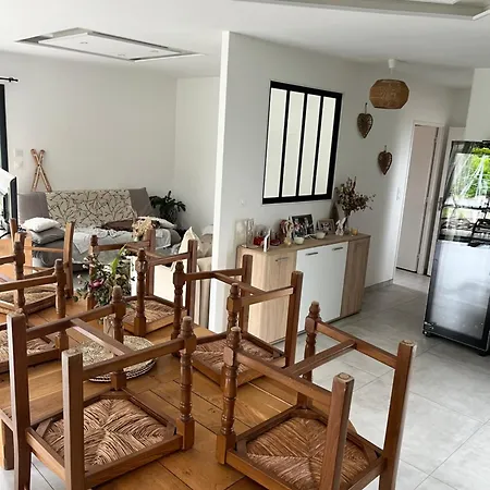 Vakantiehuis Maison A Proximite Du Circuit 24h *
